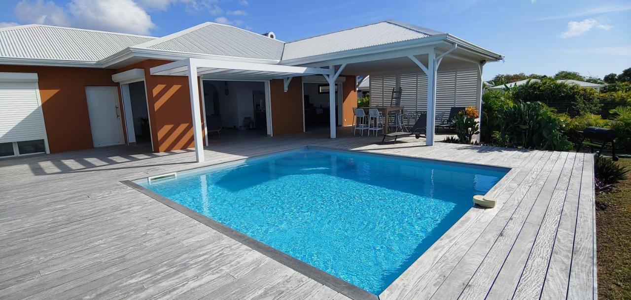 Villa Fleur De Goyave - Tres Bien Ventilee - Vue Degagee Сен-Франсуа Экстерьер фото